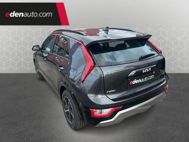 Kia Niro image 8