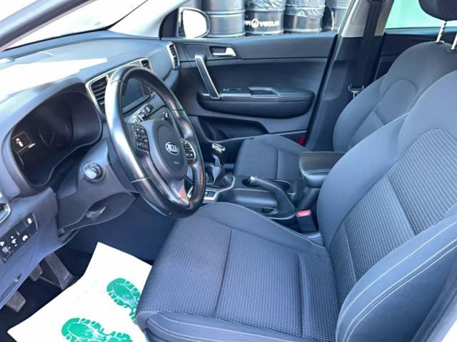 Kia Sportage image 8