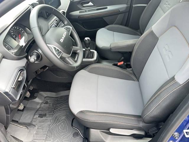 Dacia Sandero image 1