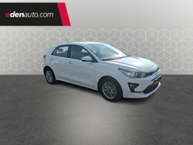 Kia Rio image 4