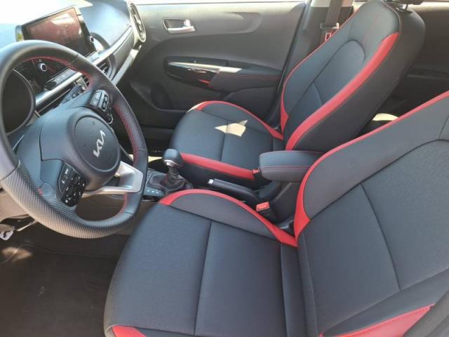 Kia Picanto image 6