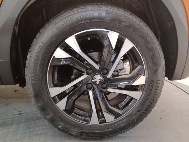 Peugeot 2008 image 6