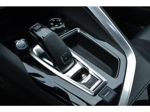 Peugeot 3008 image 4