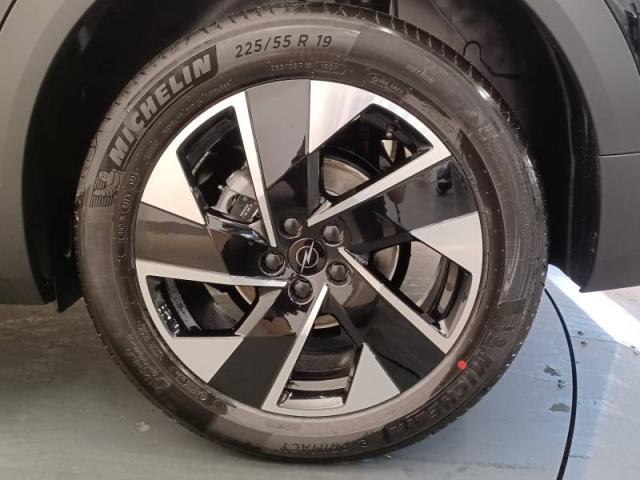 Opel Grandland image 9