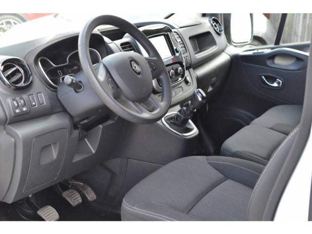 Renault Trafic image 8