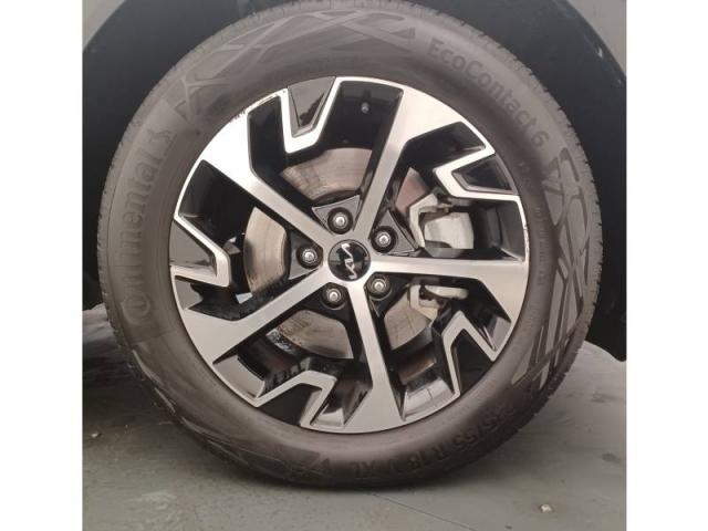Kia Sportage image 9