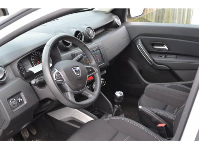 Dacia Duster image 8