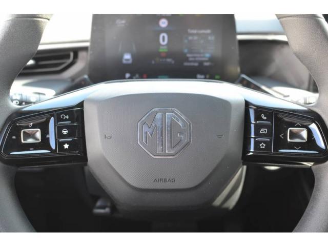 Mg Mg3 image 1