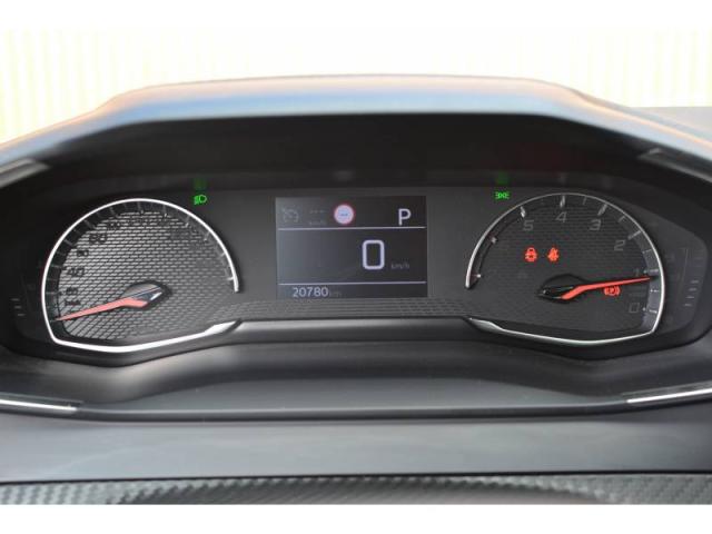 Peugeot 2008 image 5
