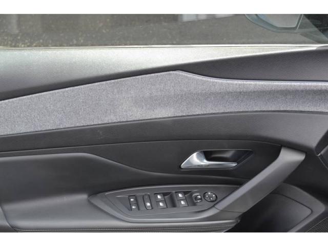 Peugeot 308 image 4