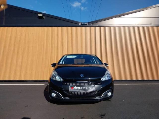Peugeot 208 image 6