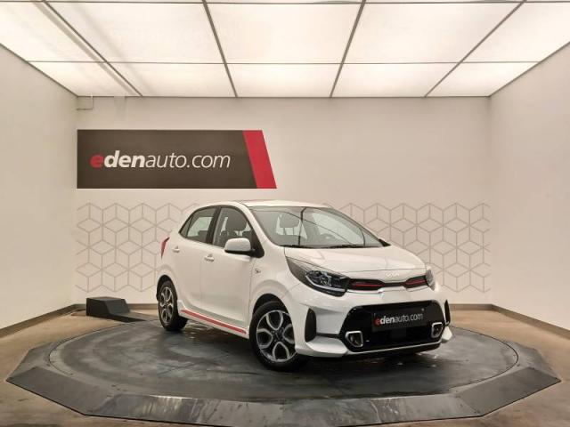 Kia Picanto image 1