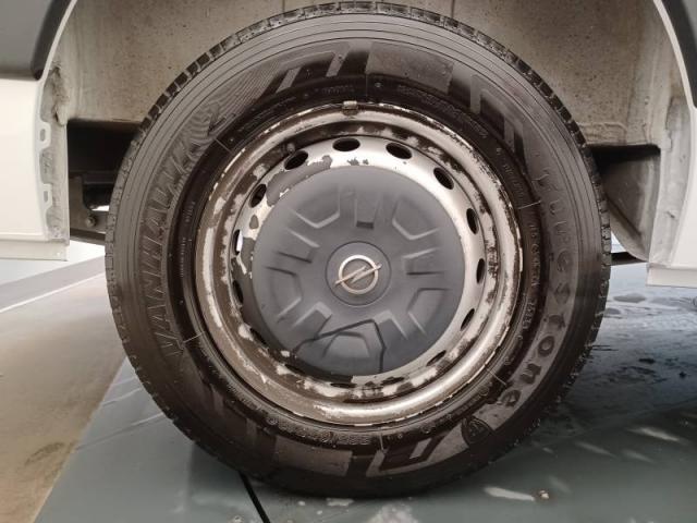 Opel Movano image 7