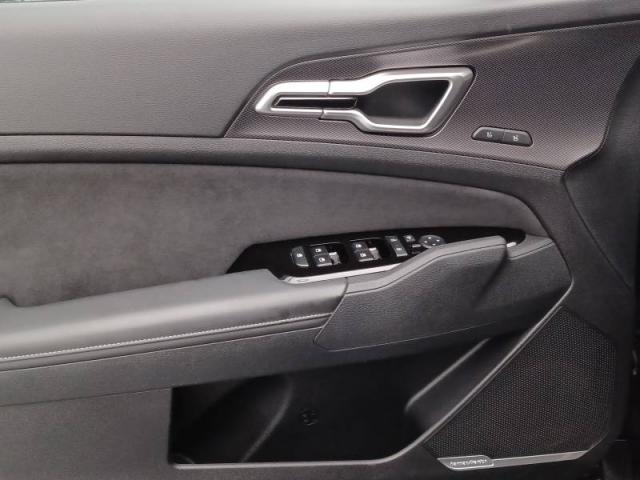 Kia Sportage image 4