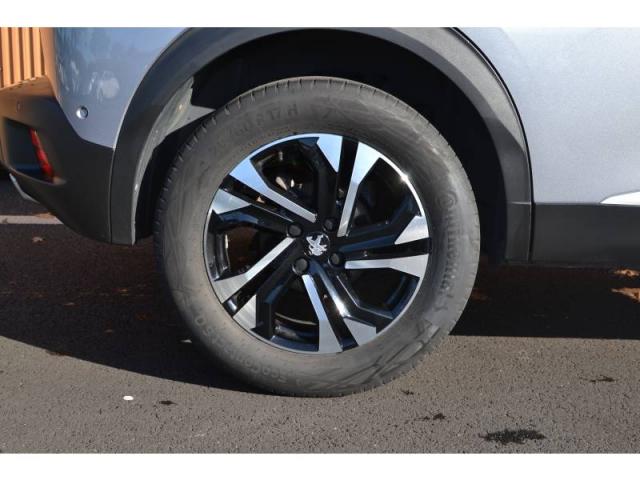 Peugeot 2008 image 5