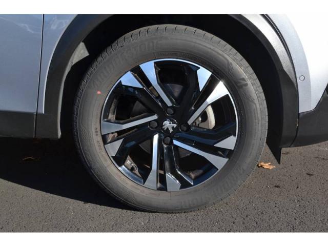 Peugeot 2008 image 4