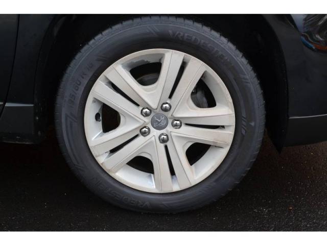 Peugeot 2008 image 5