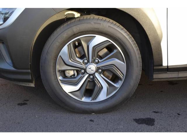 Hyundai Kona image 9