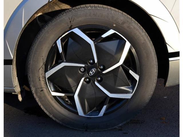 Hyundai Ioniq 5 image 9