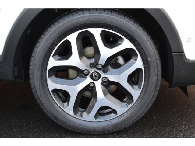 Renault Captur image 9