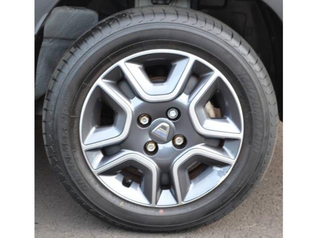 Dacia Spring image 2