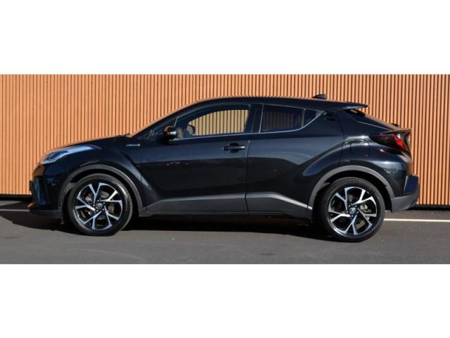 Toyota C-Hr image 8