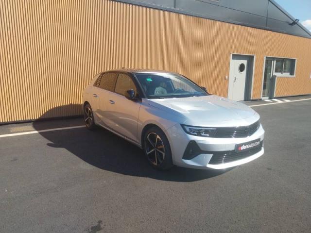 Opel Astra image 1