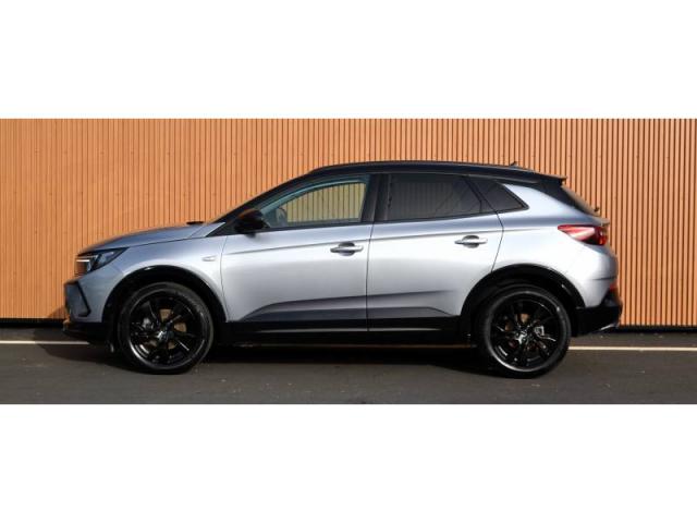 Opel Grandland image 8