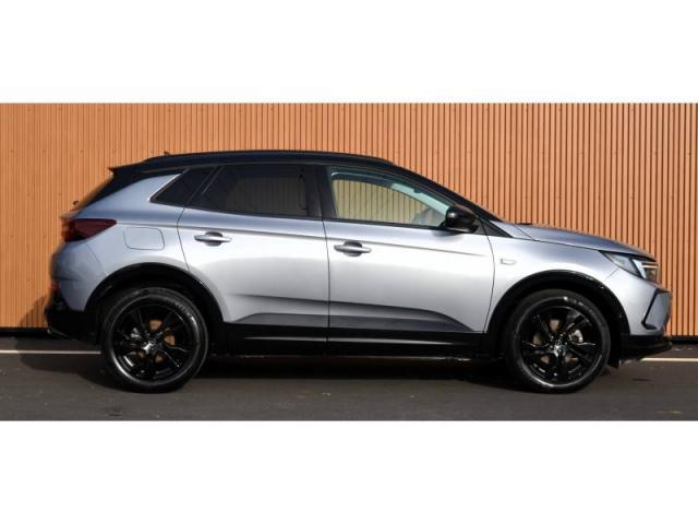 Opel Grandland image 9