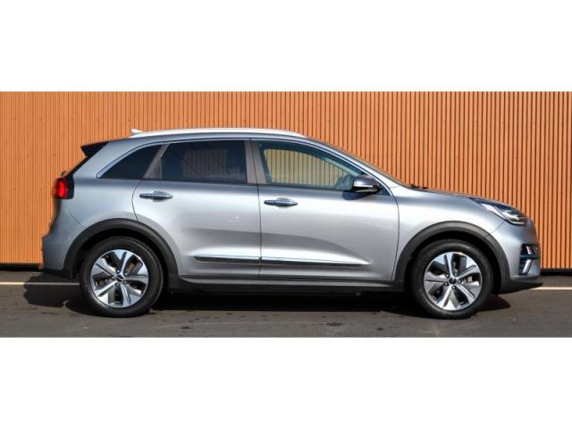 Kia Niro image 3