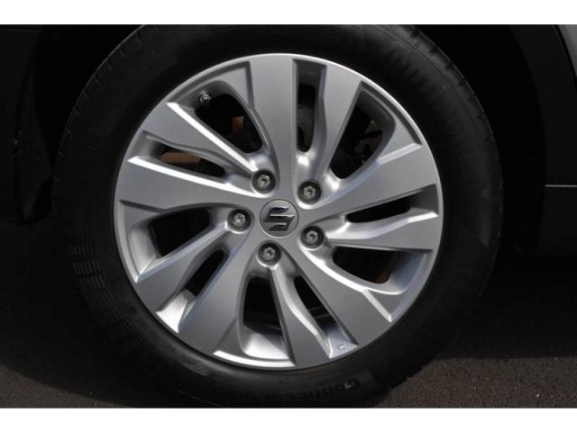 Suzuki Sx4 image 9