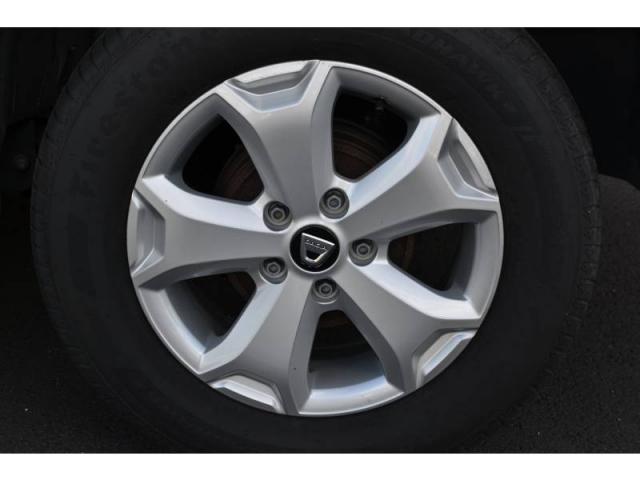 Dacia Duster image 3