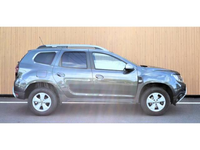Dacia Duster image 2