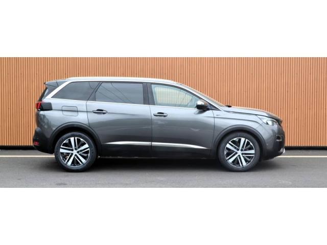 Peugeot 5008 image 5