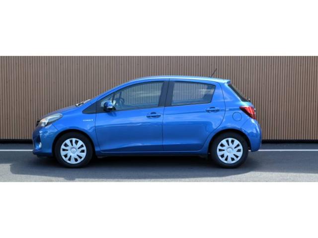 Toyota Yaris image 2