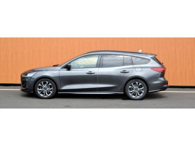 Ford Focus image 4