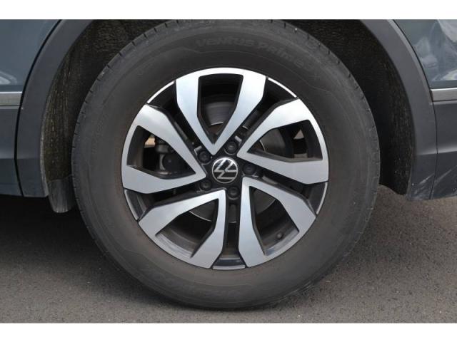 Volkswagen Tiguan image 6