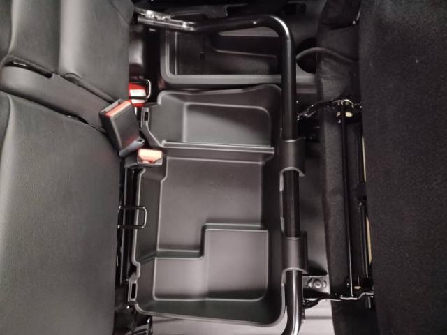 Nissan Townstar image 2