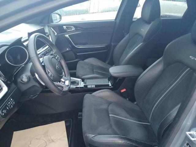 Kia Pro_cee'D image 9
