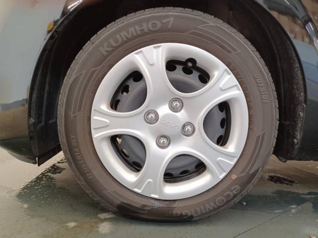 Kia Picanto image 7