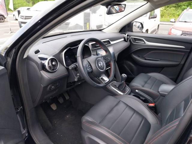 Mg Zs image 1
