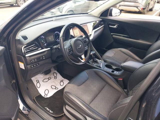 Kia Niro image 8