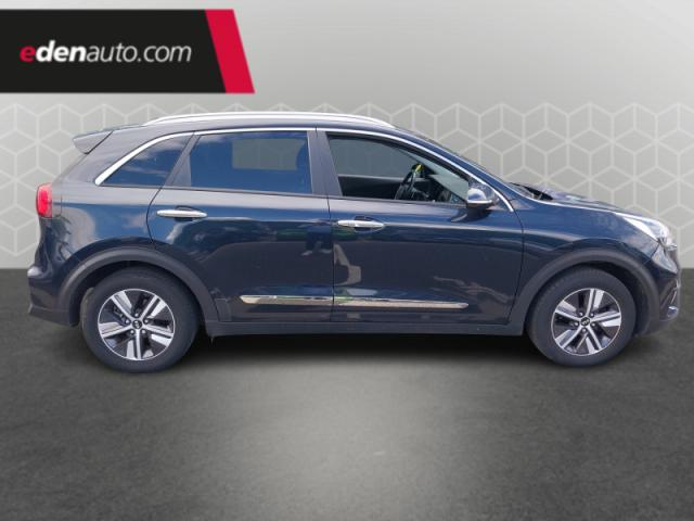 Kia Niro image 9