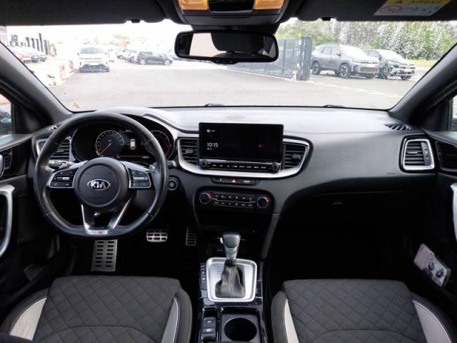 Kia Ceed image 9