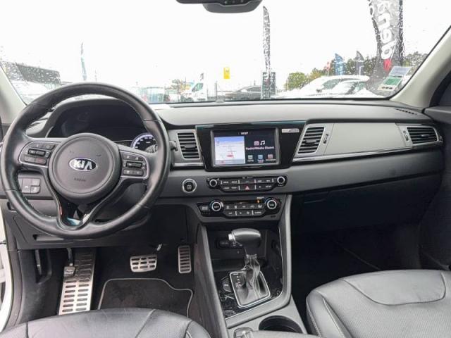 Kia Niro image 9
