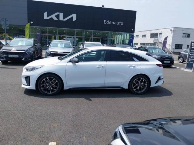 Kia Pro_cee'D image 1