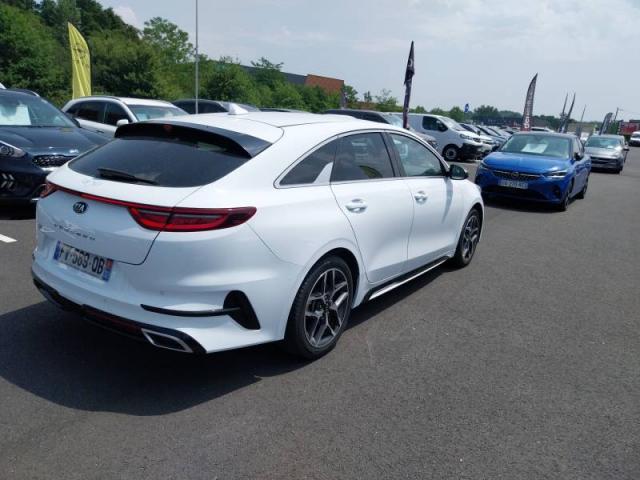Kia Pro_cee'D image 8