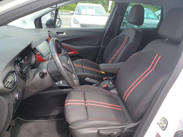 Opel Crossland image 9