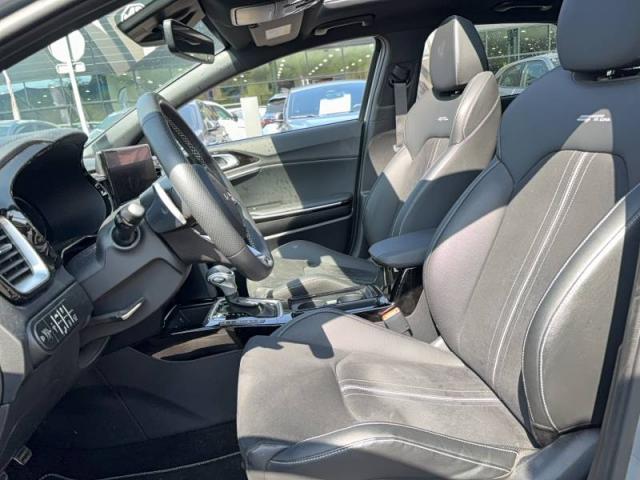 Kia Pro_cee'D image 6