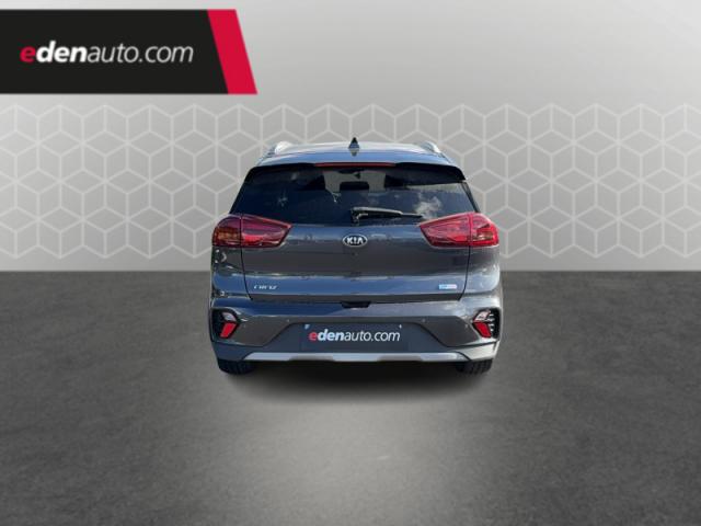 Kia Niro image 8